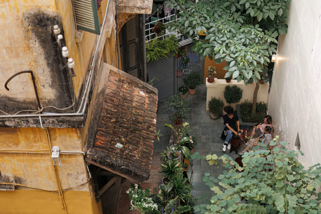 Toka Cafe Review: Herritage Styled Coffee Stand in Hanoi