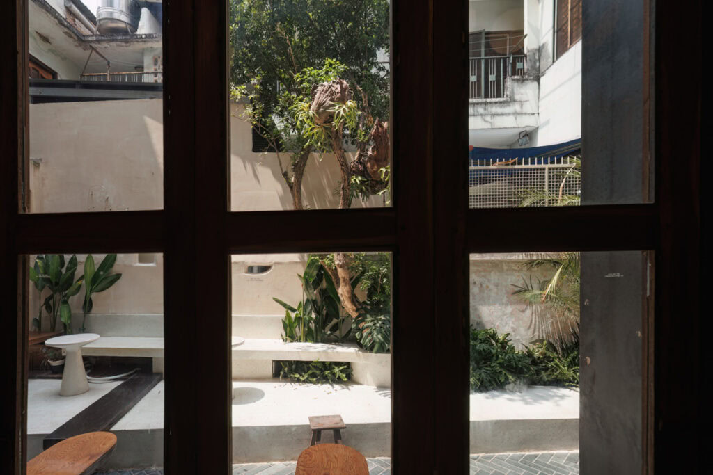 Specialty Cafés in Saigon: Patio Cafe