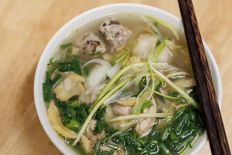 5 Chicken Phở places to try in Hanoi - Phở Gà Hải Anh 2 Ngũ Xã