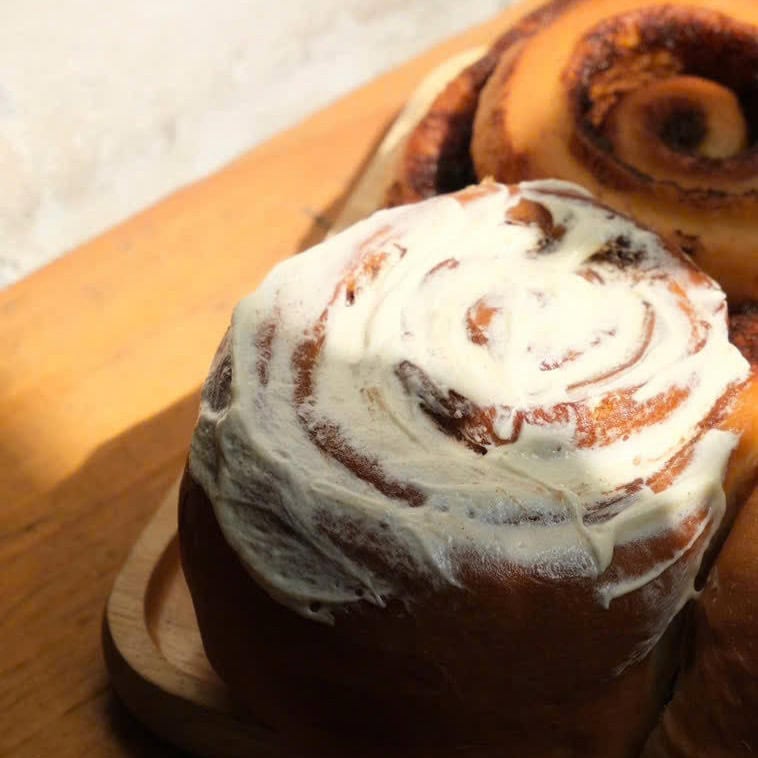 Dulce de Saigon: homemade baked goods